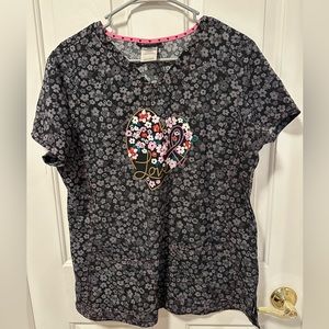 Heartsoul large scrub top.